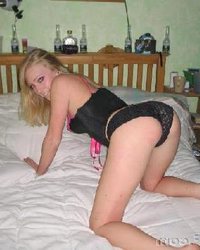 Цыганочки любят позировать и трахаться 8 фотография