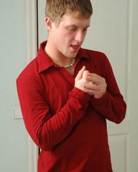 Андрей напоил соседку и выебал ее в две дырки 22 фотография
